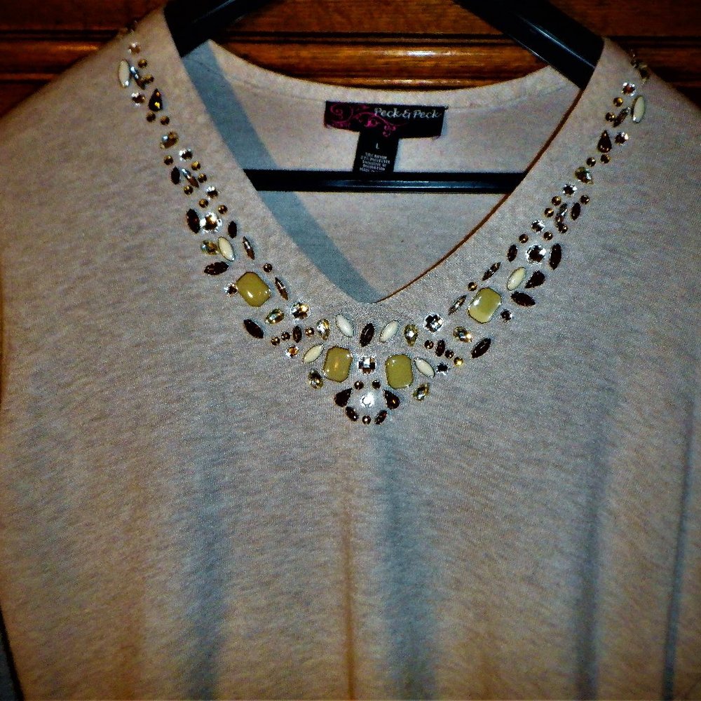 Stunning-V-Neck ~~~-PULLOVER~~ PECK & Peck  -Large /-X-Large